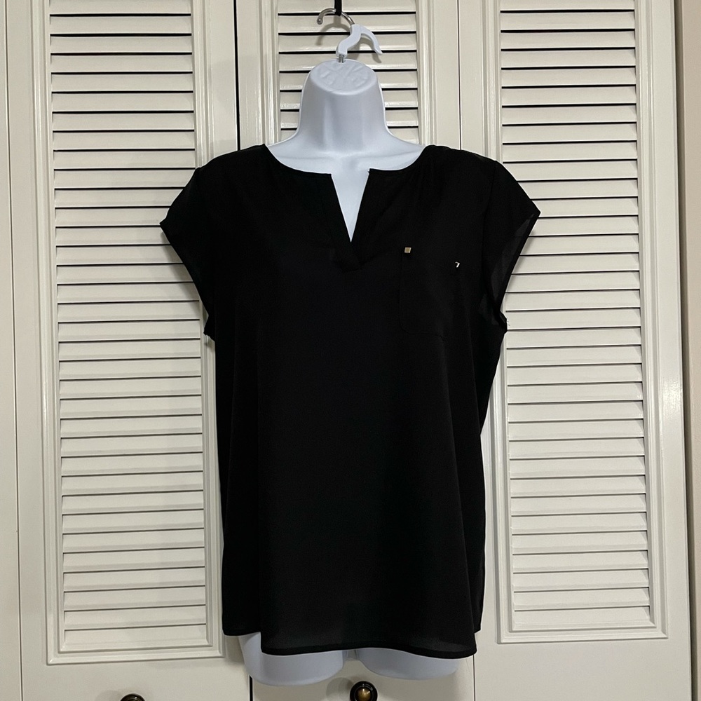 Ivanka Trump cap sleeve black blouse size large